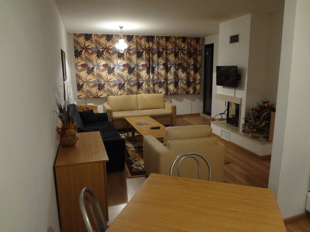 Deluxe Apartments Pamporovo Esterno foto