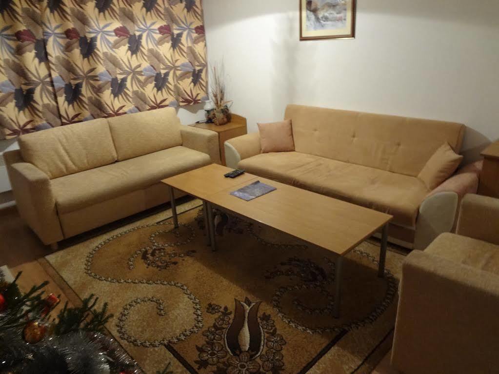 Deluxe Apartments Pamporovo Esterno foto